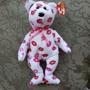 TY Kissy Bear.